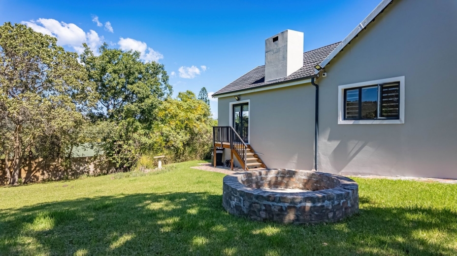 6 Bedroom Property for Sale in Hunters Home Western Cape